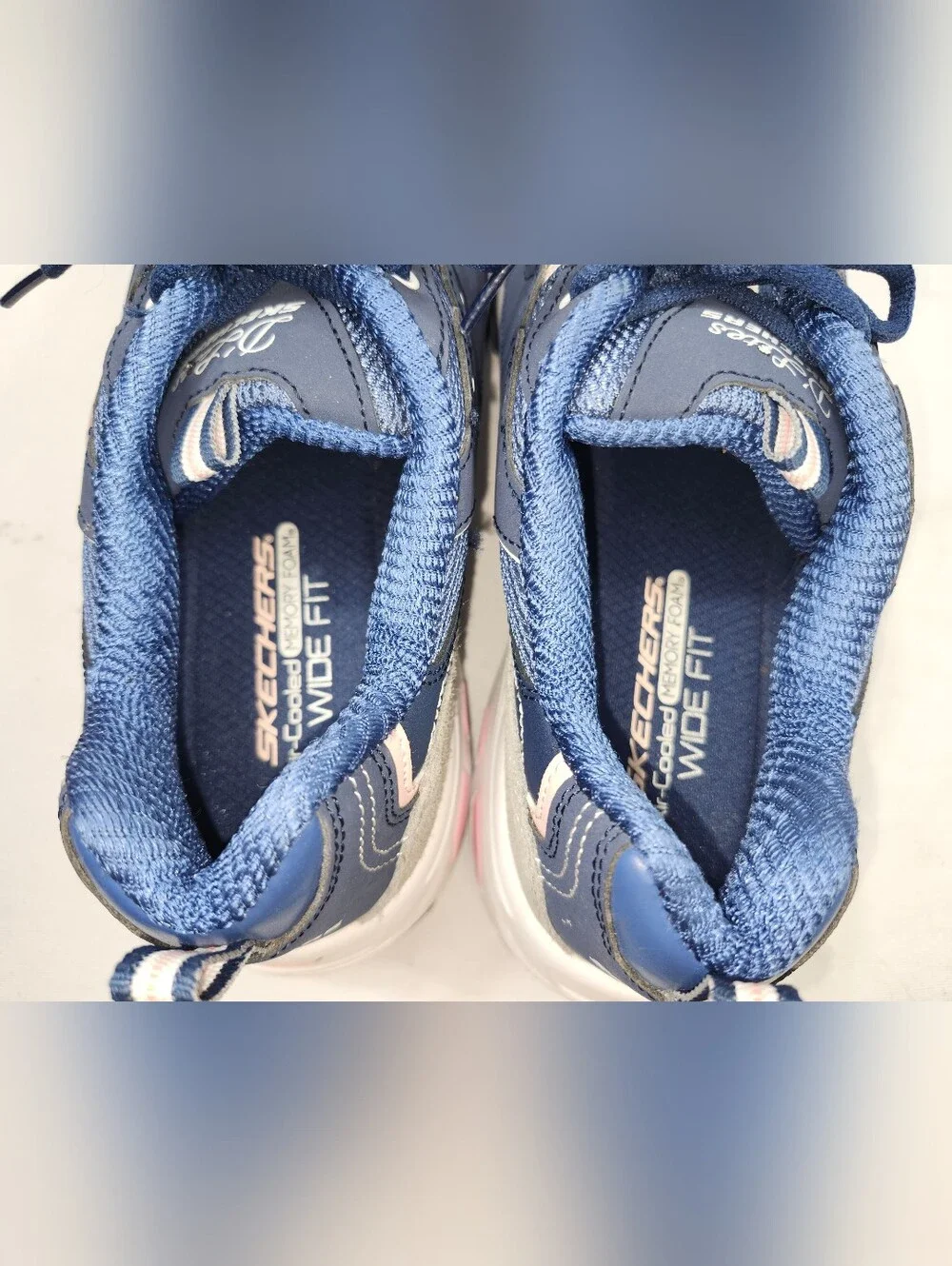 Skechers D'lites Women's 10 W Navy Gray Memory Foam Athletic Sneakers Wide Shoes